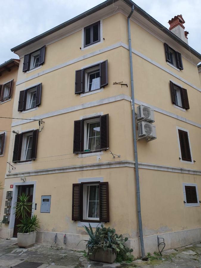 North To South Apartments Izola Exterior foto